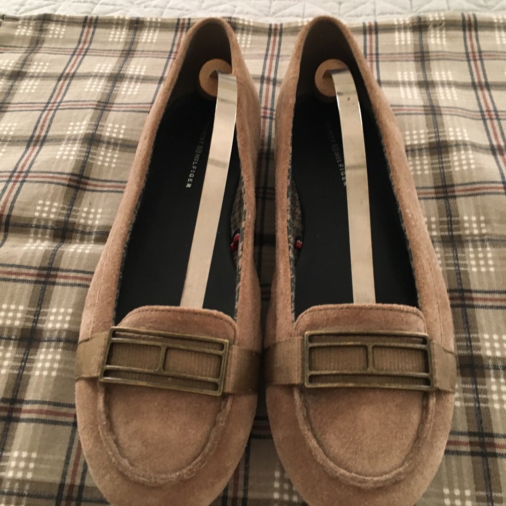 Tommy Hilfiger womans loafer 9.5